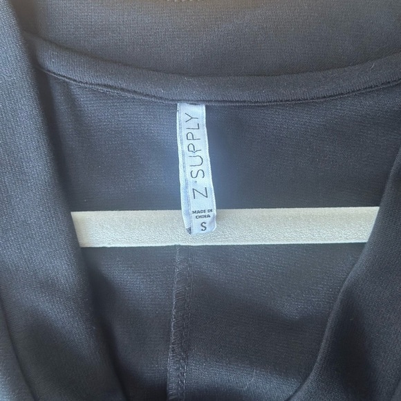 Z Supply Women’s V neck size Small Sleeveless tank dress Black - Picture 3 of 9